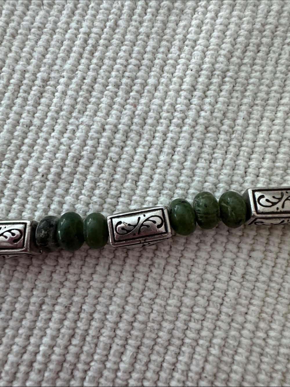 Green Beaded Silver-Accent Bracelet with Heart Charm - Picture 5 of 11